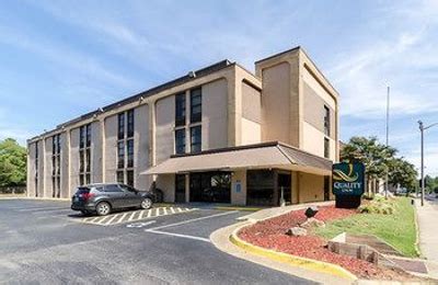 quality inn historic e busch gardens area 505 york st